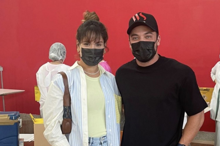 ￼MPCE investiga suposta vacinação irregular do cantor Wesley Safadão e da esposa, Thyane Dantas(Foto: Reprodução/Instagram)