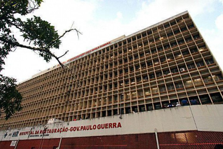 Fachada do Hospital da Restauração, no Recife