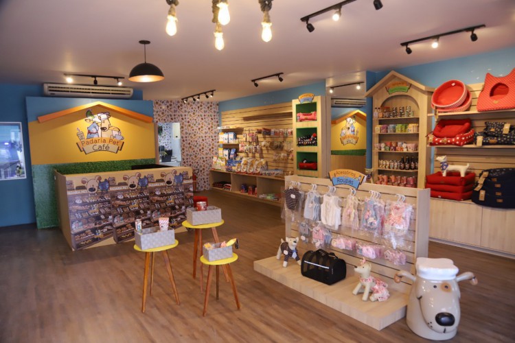 A Padaria Pet Fortaleza é especialista em produtos e serviços gourmet para cães e gatos.