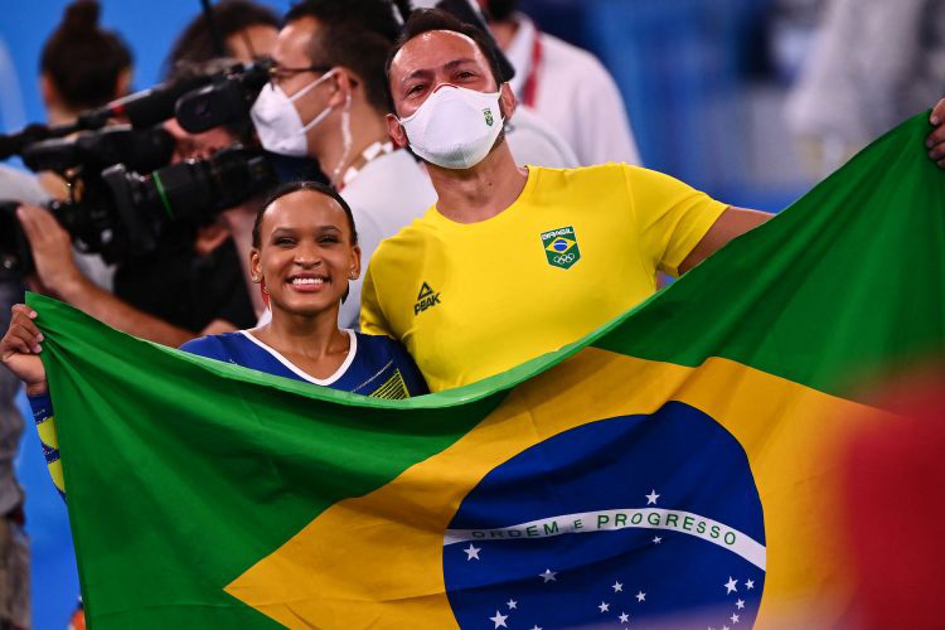 Resultados do Brasil na Olimpíada dia 16: prata no boxe e no vôlei fecham  melhor participação