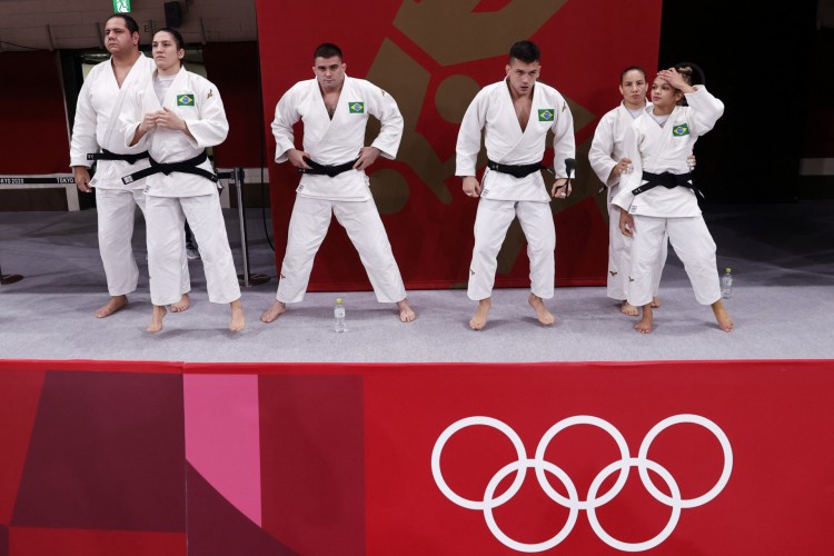  Equipe brasileira é formada por Larissa Pimenta (-57 Kg), Daniel Cargnin (-73 Kg), Maria Portela (-70 Kg), Rafael Macedo (-90 Kg), Mayra Aguiar (+70 Kg) e Rafael Silva (+90 Kg) 