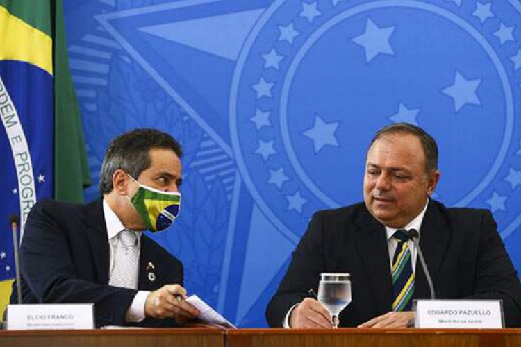 Élcio Franco e Eduardo Pazuello