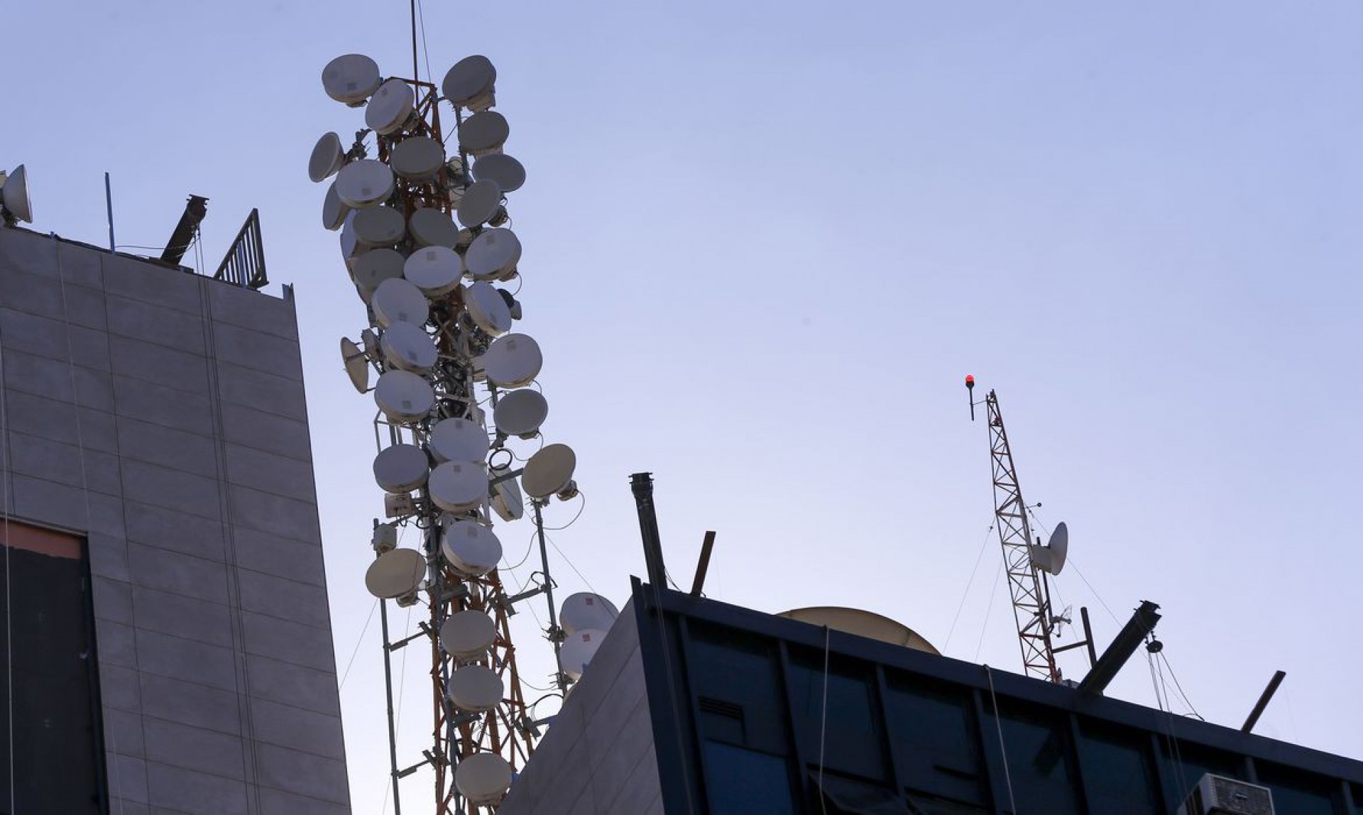 ￼Necessidade de mais antenas para o 5G é prevista na legislação da capital cearense (Foto: Marcelo Camargo/Agência Brasil)