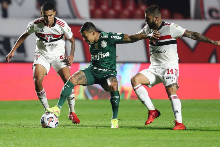 São Paulo e Palmeiras se enfrentam pela Copa do Brasil 2022 hoje, 23; onde assistir ao vivo e horário do jogo. 