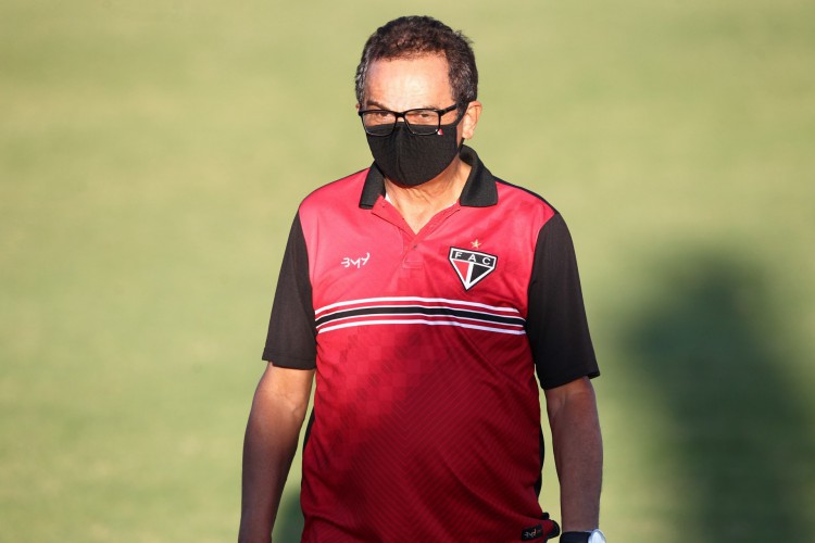 Ferroviário, de Francisco Diá, precisa vencer para retornar ao G-4