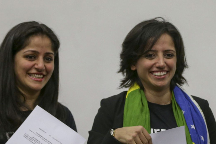 Governo concede a nacionalidade brasileira a duas apátridas. As beneficiadas foram as irmãs Souad e Maha Mamo.