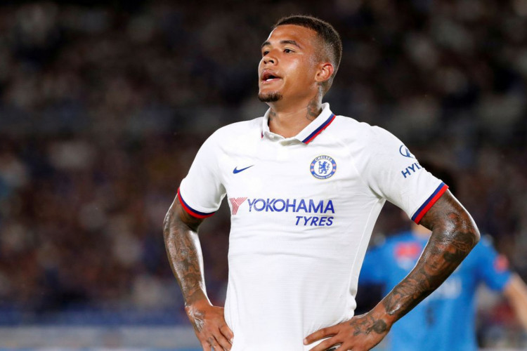 Flamengo acerta empréstimo de meia-atacante Kenedy, cria do Fluminense