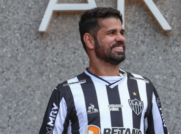 Recém-chegado ao Atlético-MG, o atacante Diego Costa é investigado pela Polícia Federal por suposto financiamento de esquema envolvendo jogos de azar
 