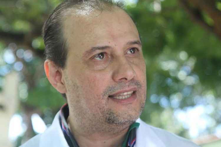 M&eacute;dico Marcos Ant&ocirc;nio Gadelha Mais &eacute; cardiologista
