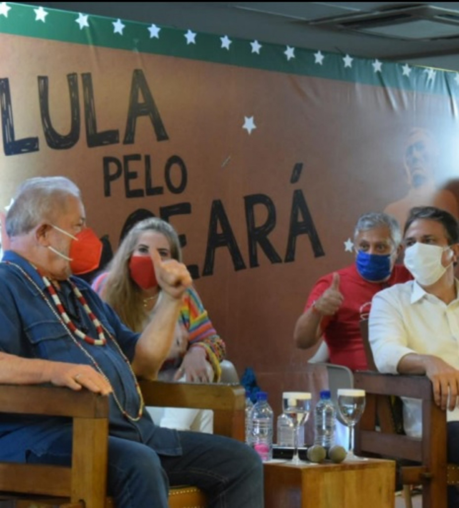 Lula faz acenos no Ceará (Foto: DIVULGAÇÃO)
