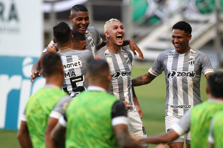 Ceará defende a invencibilidade de sete partidas na Arena Castelão