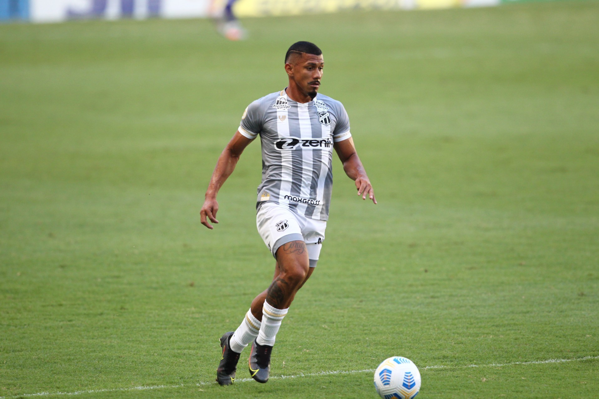 Para Sobral, boa partida contra o Flamengo dá ânimo para Ceará vencer a primeira fora de casa
 (Foto: FABIO LIMA)