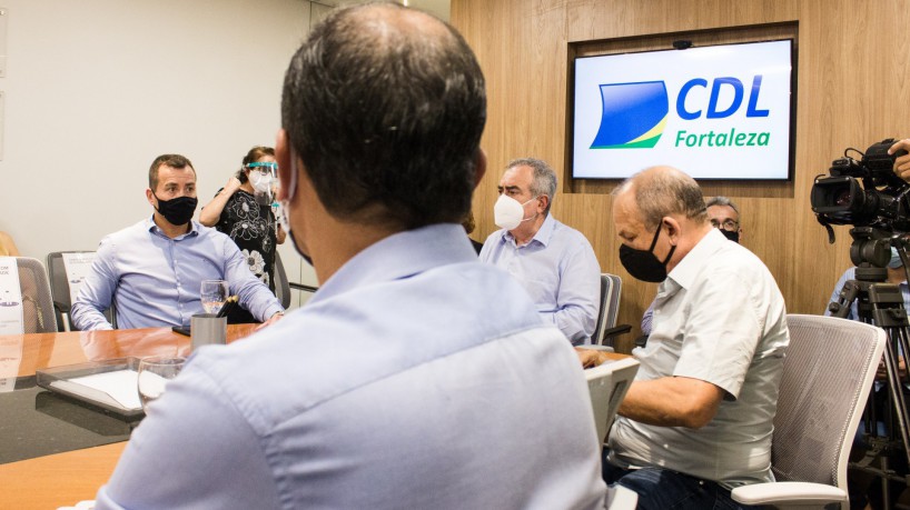 FORTALEZA, CE, BRASIL, 26-08-2018: Coletiva de imprensa realizada com Sandro Caron, novo sescretário da Secretaria Pública do Estado do Ceará. Os debate principal tratava-se da integração da CDL e a secretaria. (Foto: Fernanda Barros/ O POVO)(foto: Fernanda Barros)