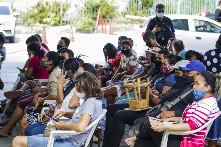 FEIRANTES participaram de levantamento da Prefeitura