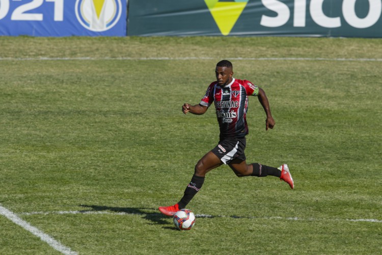 Ferr&atilde;o quer voltar a vencer, ap&oacute;s 7 partidas (Thais Mesquita/OPOVO)