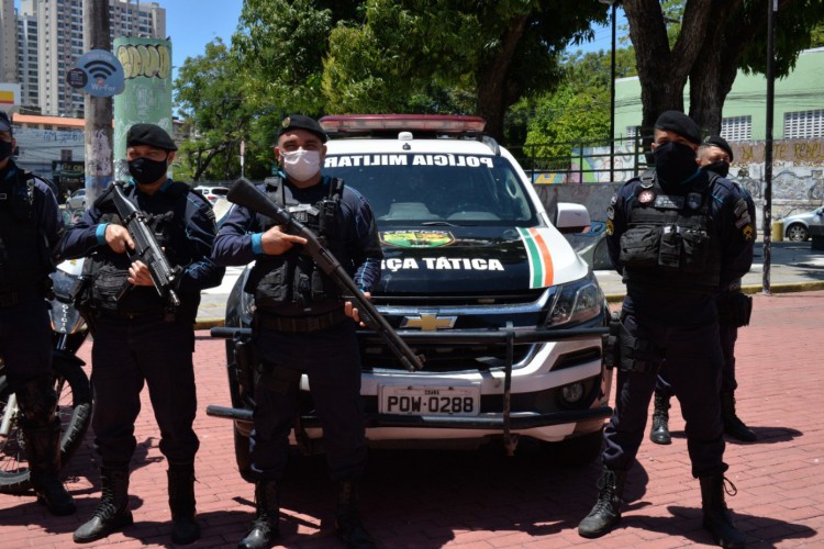 Polícia Militar realiza operação com foco nos corredores comerciais