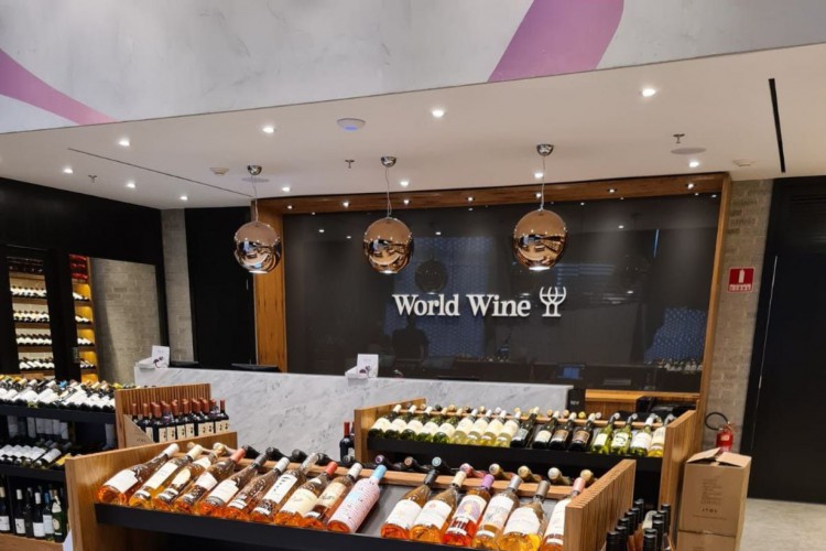 Loja World Wine no RioMar Fortaleza