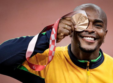 João Victor Teixeira foi medalha de bronze nas Paralimpíadas de Tóquio 2021, que estão hoje, 3, no 11º dia. Confira quadro de medalhas atualizado 