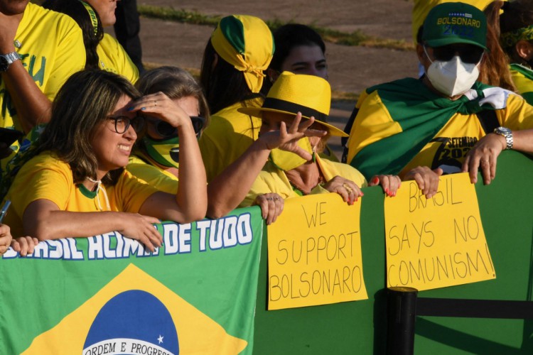 Manifestantes fizeram críticas ao STF durante manifestação em Brasília