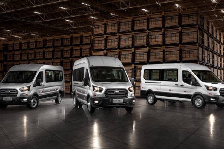 A Transit, referência mundial do segmento de vans, será produzida no Uruguai para os mercados da região