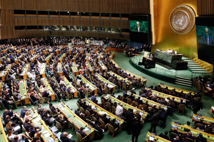 Plen&aacute;rio da Assembleia Geral da ONU em 2019, &uacute;ltima vez que o encontro de l&iacute;deres mundiais ocorreu presencialmente