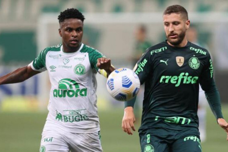 Entre os jogos de hoje, sábado, 18 de setembro, Chapecoense e Palmeiras se enfrentam pela Série A do Brasileirão. Veja onde assistir ao vivo à transmissão e qual horário do jogo