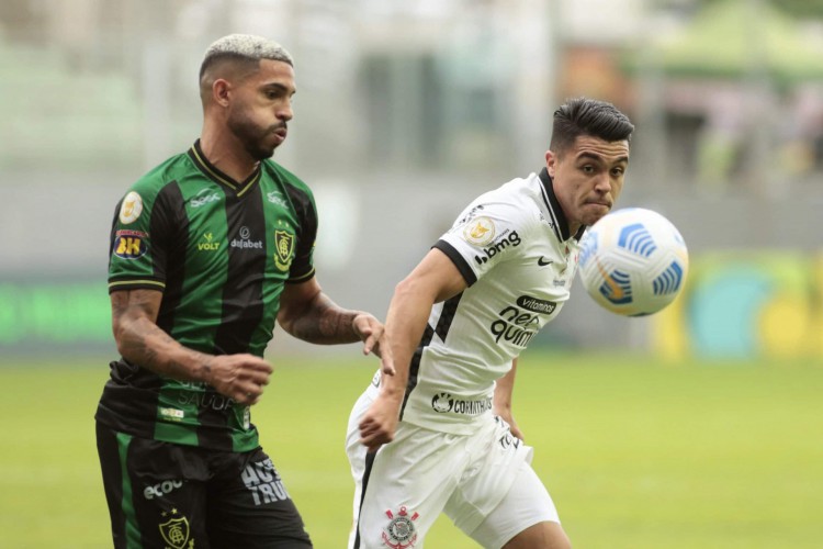 Entre os jogos de hoje, domingo, 19 de setembro, Corinthians e América-MG se enfrentam pela Série A do Brasileirão. Veja onde assistir ao vivo à transmissão e qual horário do jogo. 