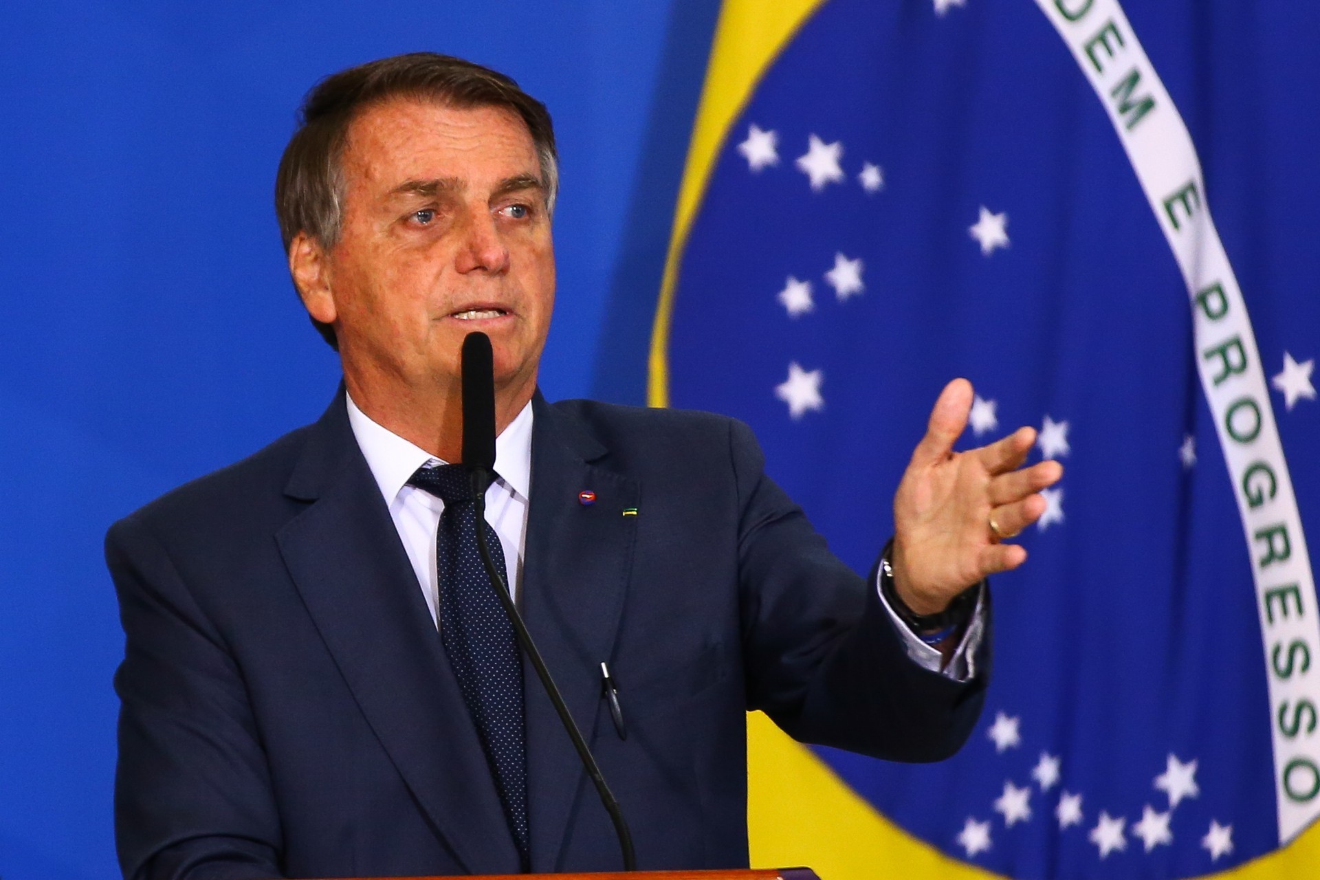 ￼Presidente Jair Bolsonaro vê que governo imprime sua marca na prova (Foto: Marcelo Camargo/Agência Brasil)