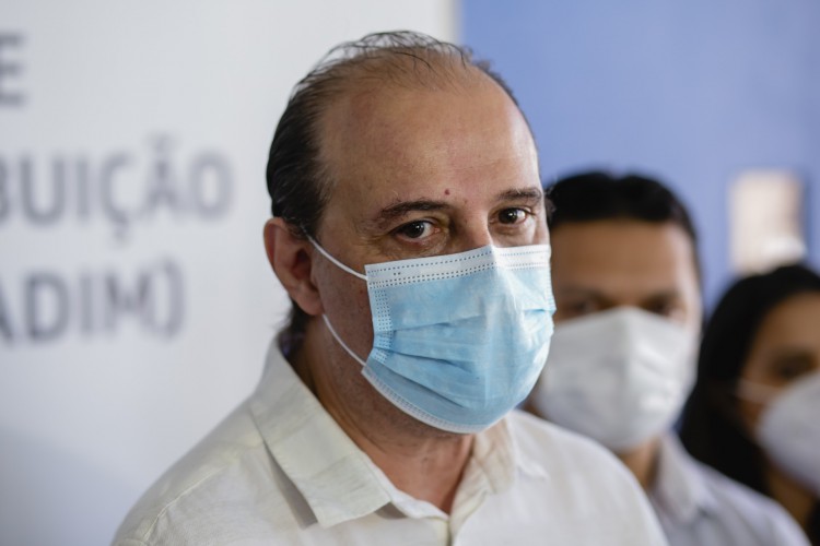 Dr. Marcos Gadelha, Secretario de Saúde do Ceara, em coletiva sobre a chegada de doses da CoronaVac compradas pelo Governo do Ceará diretamente do Instituto Butantan 