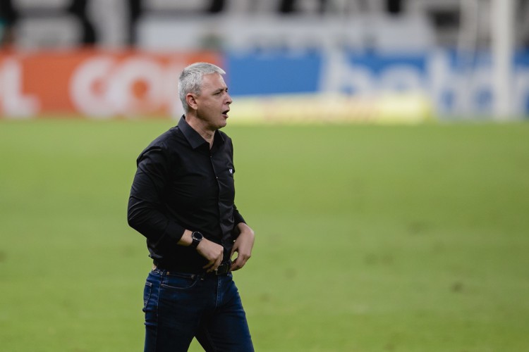 Tiago Nunes analisou a atua&ccedil;&atilde;o do Cear&aacute; na derrota para o Athletico-PR