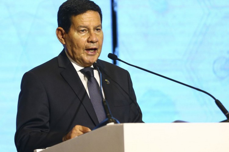 O vice-presidente Hamilton Mourão, durante abertura do seminário empresarial Brasil-Emirados Árabes Unidos.