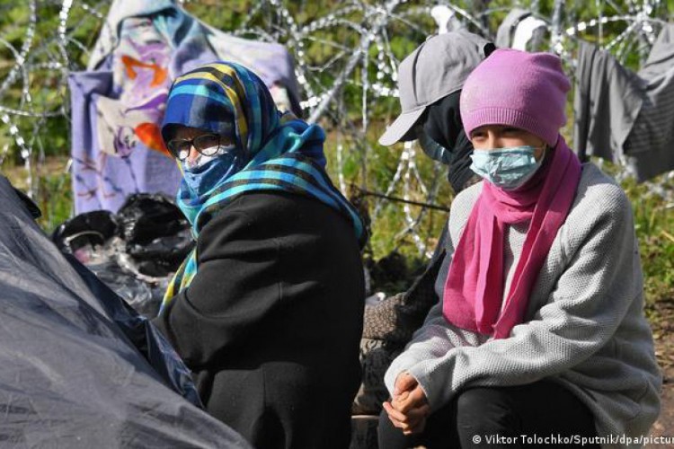 Ações brutais para repelir migrantes também foram registradas na fronteira entre Belarus e Polônia