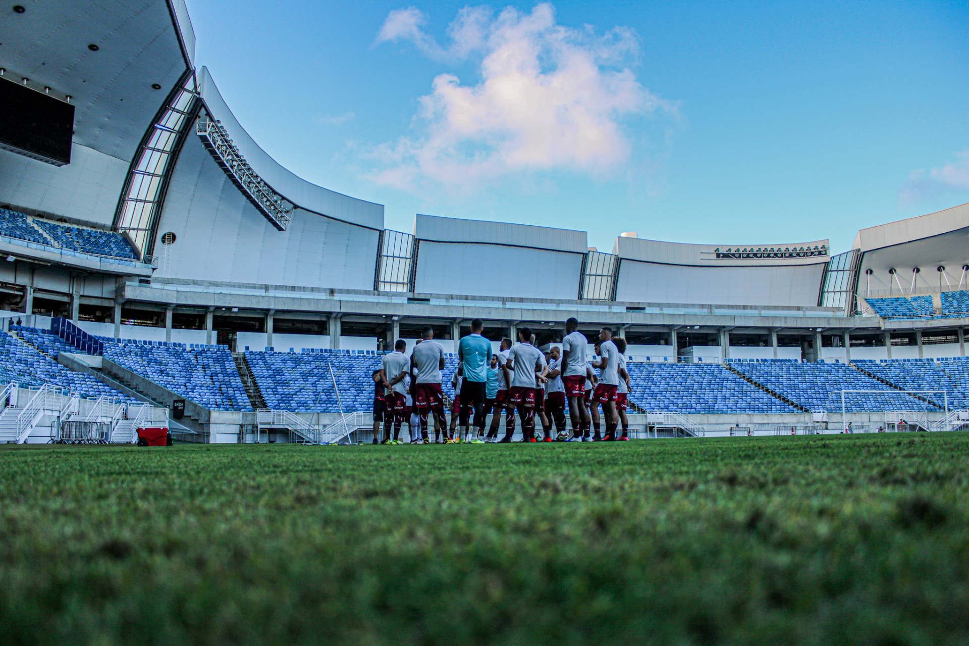 Ferroviário treina na Arena das Dunas, em Natal (Foto: Lenilson Santos / Ferroviário AC)