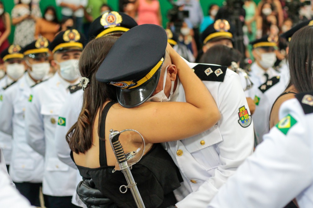 Cena de uma formatura de oficiais em outubro de 2021 há queixas nos quartéis por conta de promoções não autorizadas para praças e oficiais em fase de readaptação por problemas de saúde(Foto: BÁRBARA MOIRA)