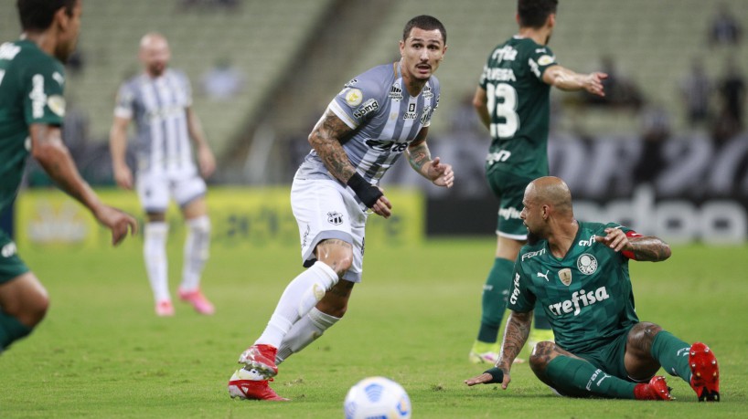 O Ceará foi derrotado por 2 a 1 pelo Palmeiras, na Arena Castelão(foto: FCO FONTENELE)