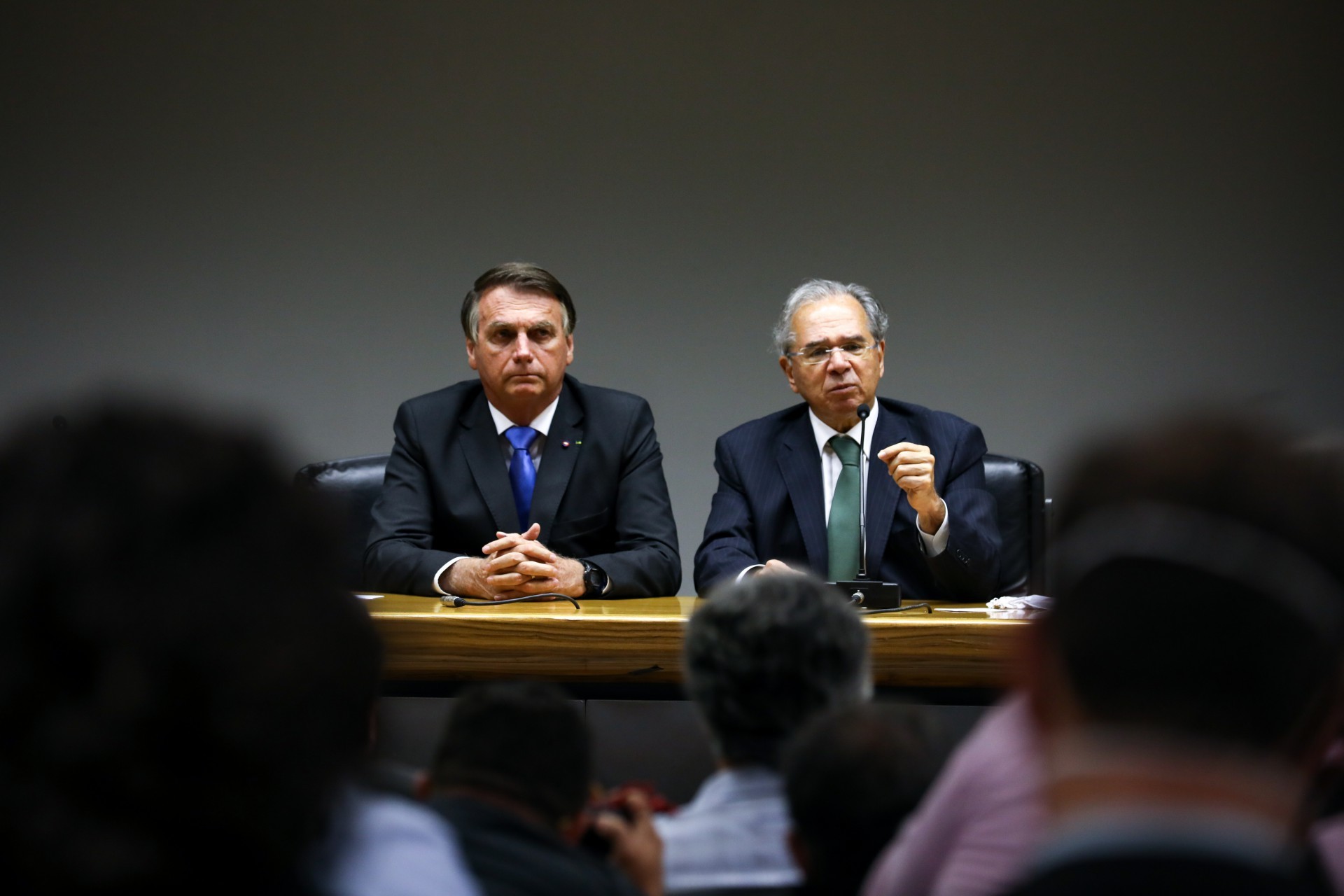 Reunidos sábado, Bolsonaro e Guedes voltaram a andar juntos no domingo (Foto: Carolina Antunes?PR)