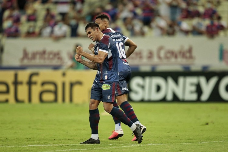 Robson quebrou um jejum de 12 jogos sem marcar pela Série A