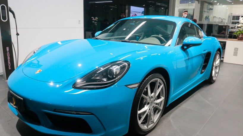  Al&eacute;m dos carros el&eacute;tricos, modelos h&iacute;bridos e h&iacute;bridos plug-in tamb&eacute;m ser&atilde;o inclu&iacute;dos