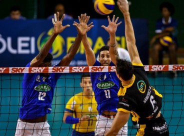 Lucão diz que o Campinas tem grandes possibilidades de conquistar o título da Superliga de vôlei pela primeira vez em sua história na atual temporada 