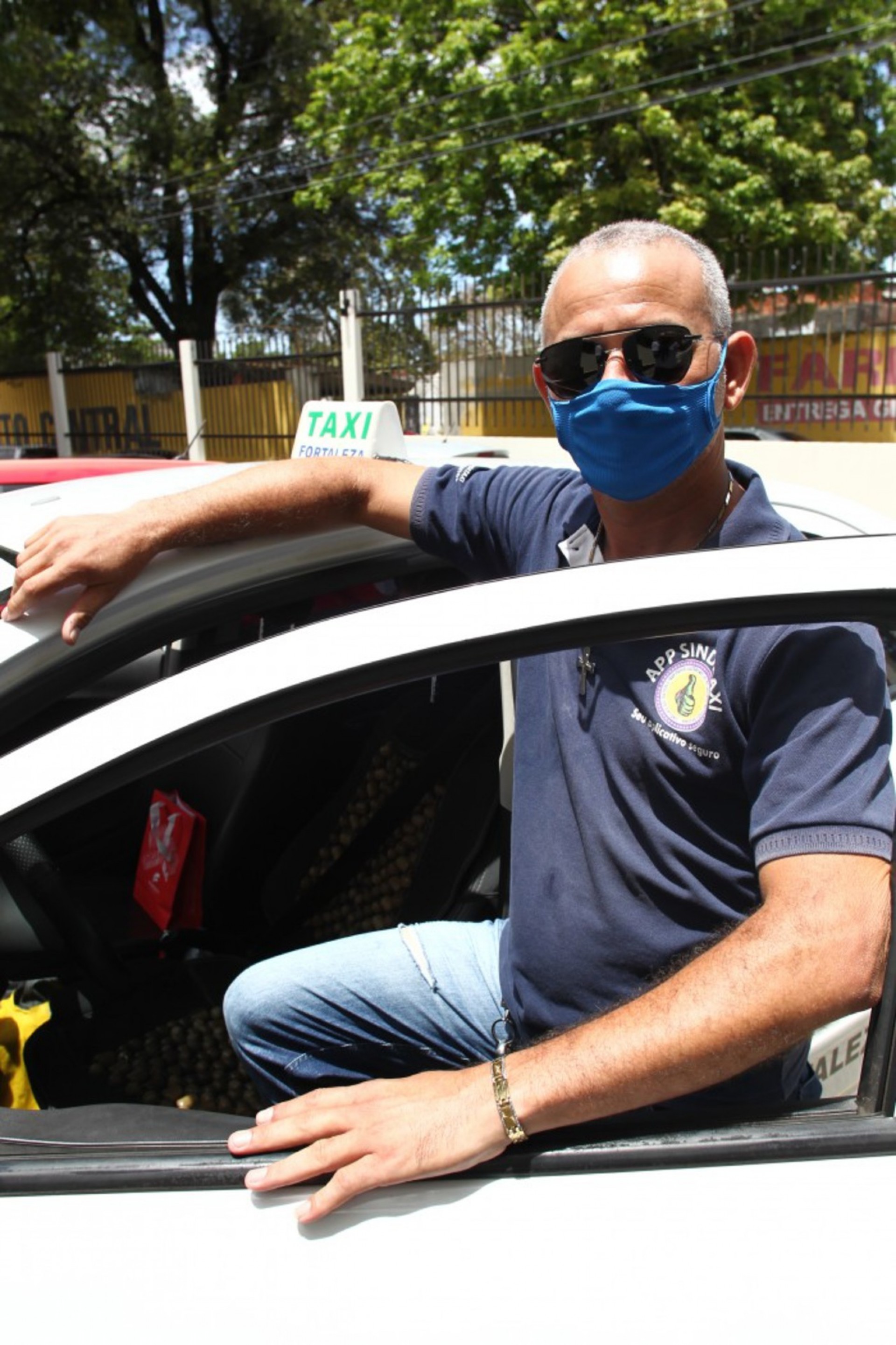 ￼José Valdemir, 49, devolveu uma quantia de R$ 4 mil recebida devido a um engano (Foto: FABIO LIMA)