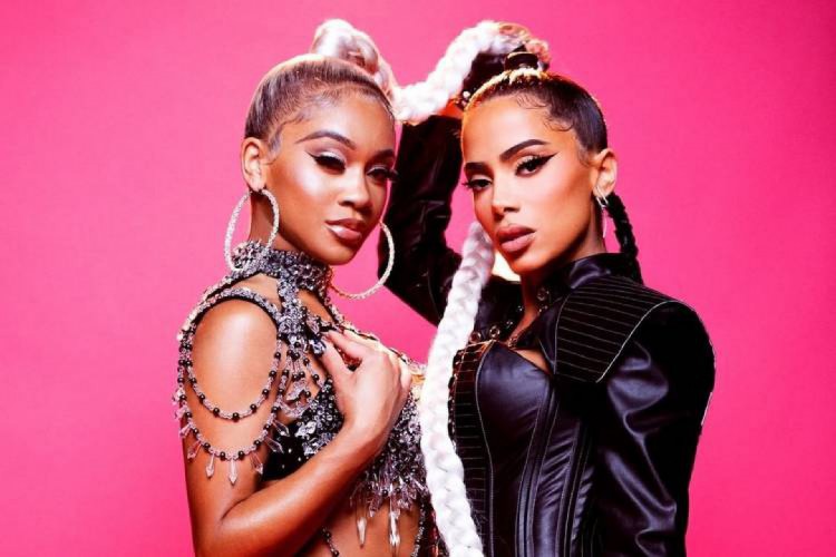 Anitta e Saweetie se apresentaram no programa do James Corden