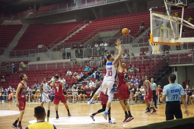 Fortaleza Basquete Cearense enfrenta Corinthians no Centro de Forma&ccedil;&atilde;o Ol&iacute;mpica em partida v&aacute;lida pelo NBB
