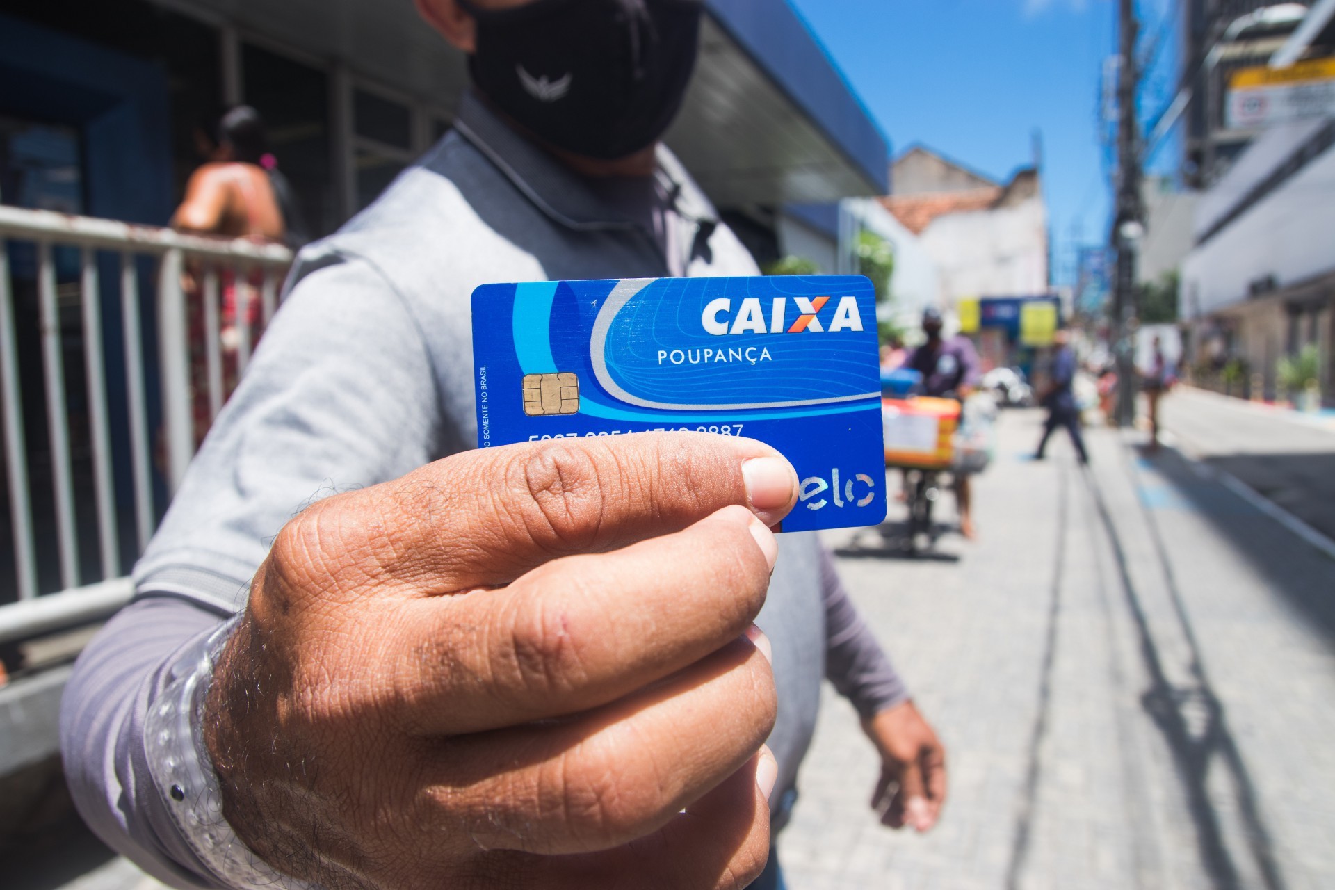 Número de beneficiários do Auxílio Brasil é 8,4% maior que o total de empregos com carteira assinada no Estado (Foto: FERNANDA BARROS)