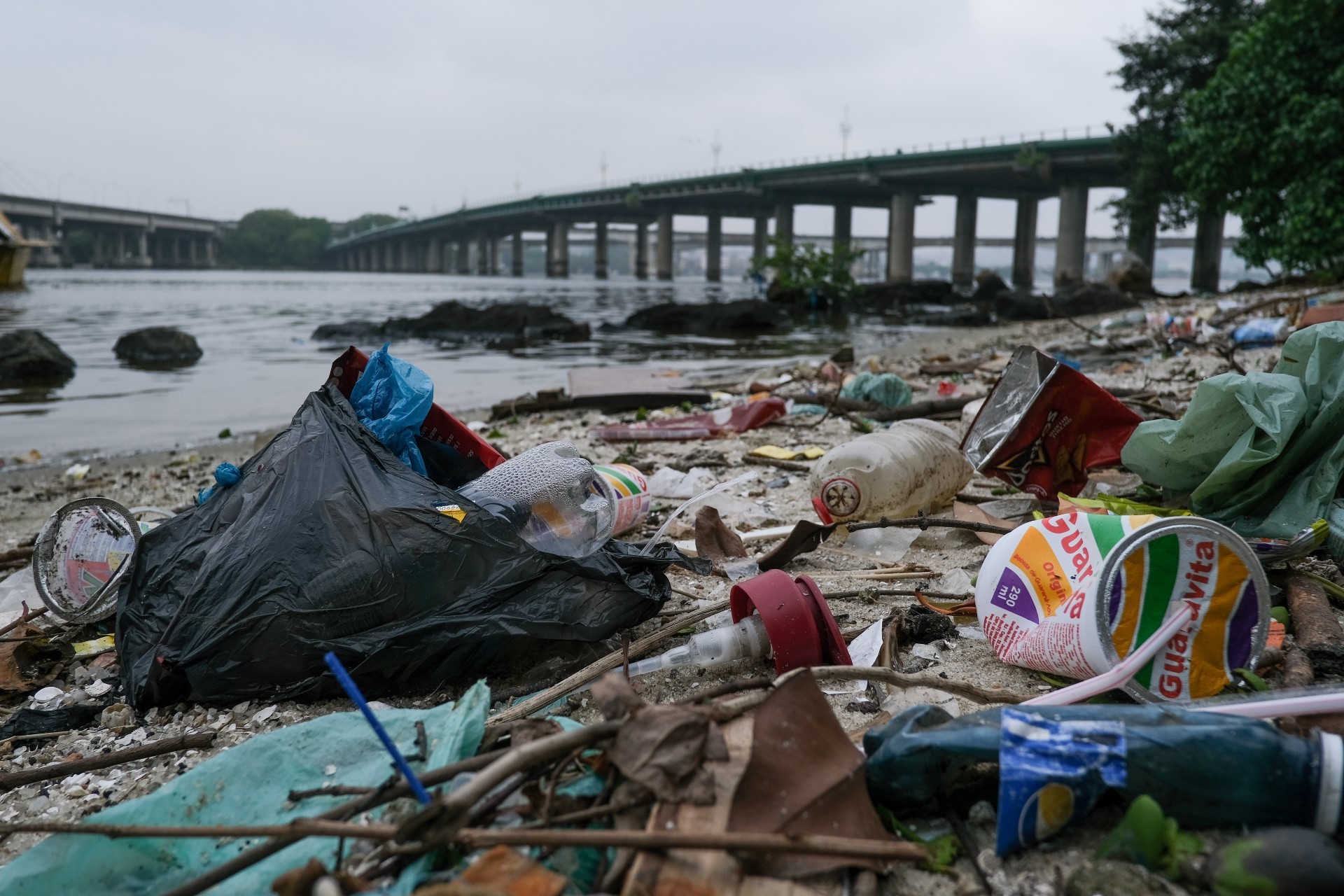 ￼ Brasil tem reciclagem de 145 mil
toneladas anuais (Foto: Luciano Belford/Agência Nossa)