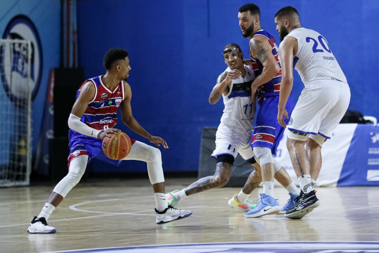 Fortaleza Basquete Cearense perdeu a partida em São Paulo