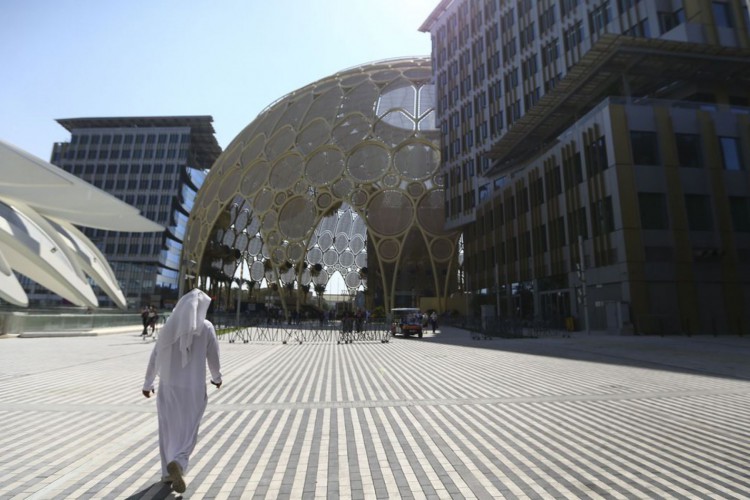Expo Dubai 2020 é aberta com pavilhões de mais de 190 países.