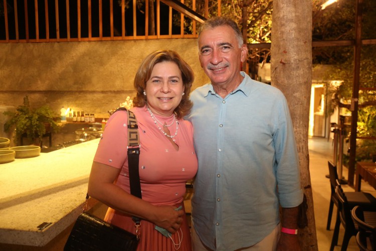 Nat&eacute;rcia e Artur Bruno