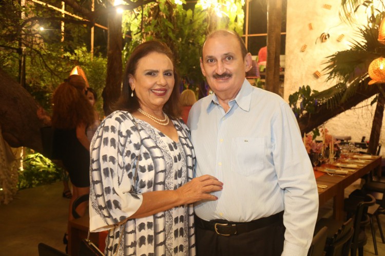 Val&eacute;ria e Franz&eacute; Gomes