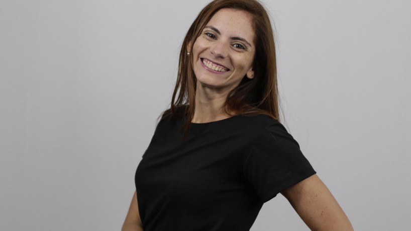 FORTALEZA, CE, BRASIL, 19.11.2021: Retrato Colunistas - Joelma Leal (Thais Mesquita/OPOVO)