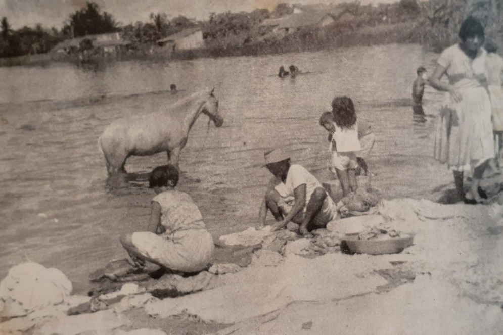 A área até hoje conhecida como Lagoa Funda, no Pirambu, em 1962.(Foto: Arquivo da Arquidiocese de Fortaleza)